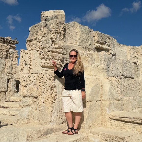 Meet your Posher, Marjorie - Picture 1 of 1